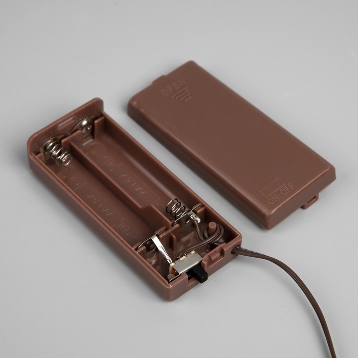 Светодиодная ветка 70 см, 20 LED, коричневая, AAх2 (не в комплекте), свечение мульти Светодиодная ветка 70 см, 20 LED, коричневая, AAх2 (не в комплекте), свечение мульти