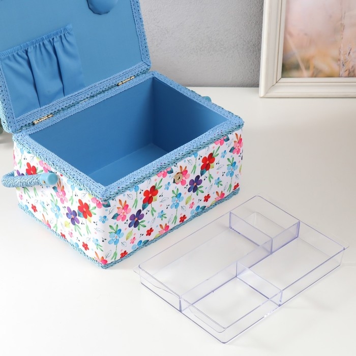 Шкатулка для рукоделия Шкатулка для рукоделия "Цветение на белом" 19х26х14,5 см