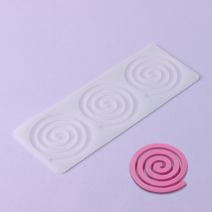 Форма для шоколада «Спираль», силикон, 3 ячейки, 24,5×9×0,3 см, цвет прозрачный Форма для шоколада «Спираль», силикон, 3 ячейки, 24,5×9×0,3 см, цвет прозрачный