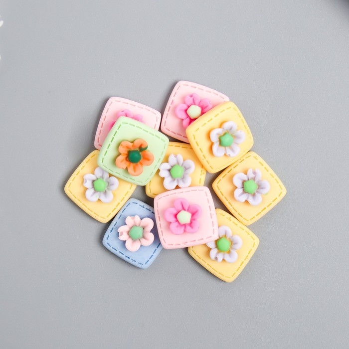 Декор для творчества пластик Декор для творчества пластик "Цветочек в квадратике" набор 10 шт