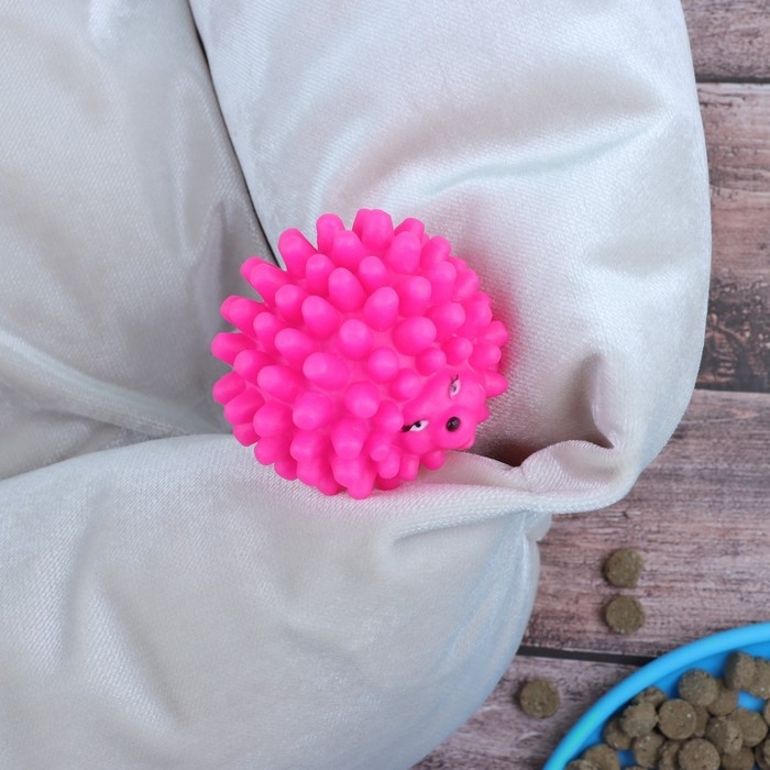 Игрушка пищащая Игрушка пищащая "Ёжик" малый для собак, 6,5 см, розовая