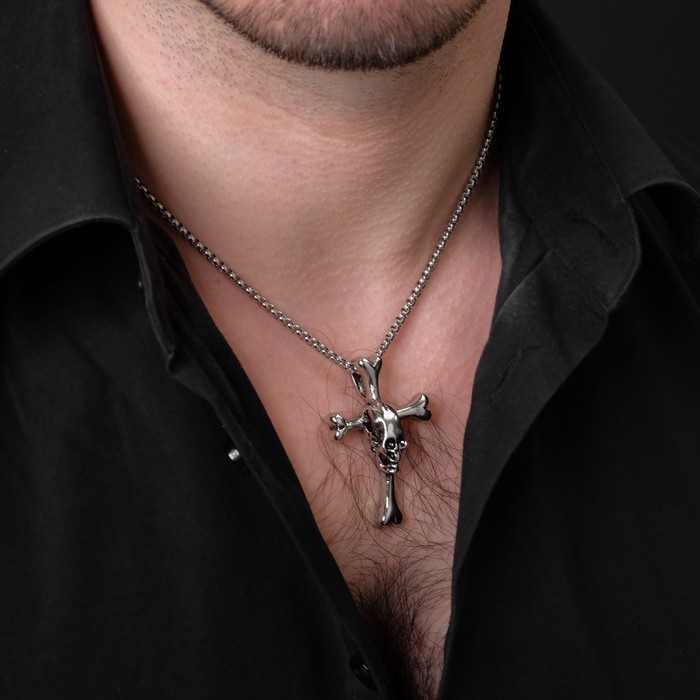 Кулон унисекс «Крестик» с черепом, цвет чернёное серебро, 60 см