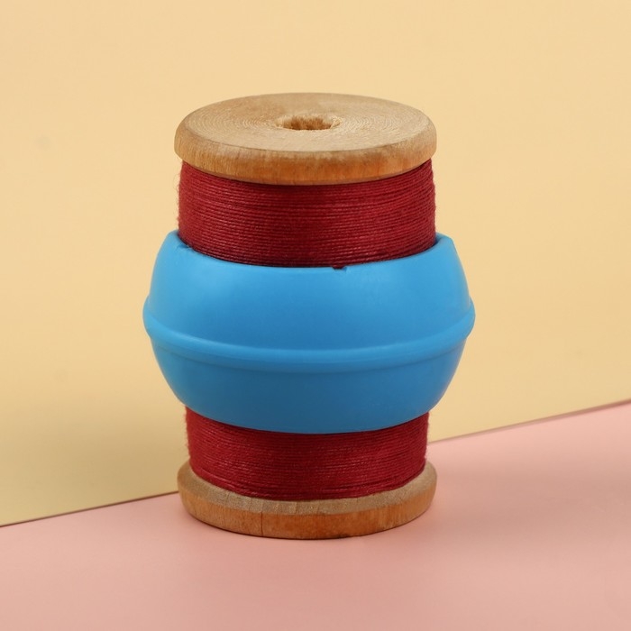 Зажимы для катушек ниток, силиконовые, d = 2,8 см, цвет разноцветный Зажимы для катушек ниток, силиконовые, d = 2,8 см, цвет разноцветный