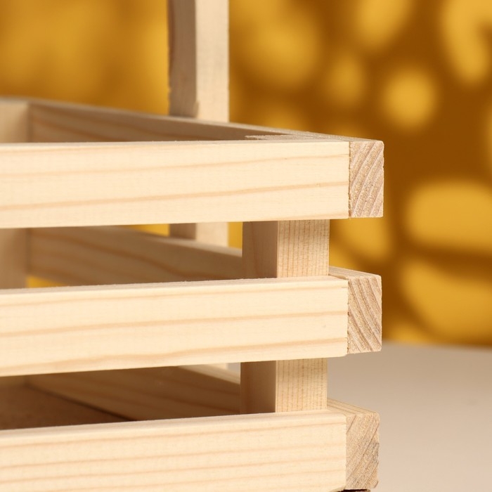 Кашпо деревянное трёхреечное с деревянной ручкой 24,5х14,5х20,5 см натуральное Кашпо деревянное трёхреечное с деревянной ручкой 24,5х14,5х20,5 см натуральное