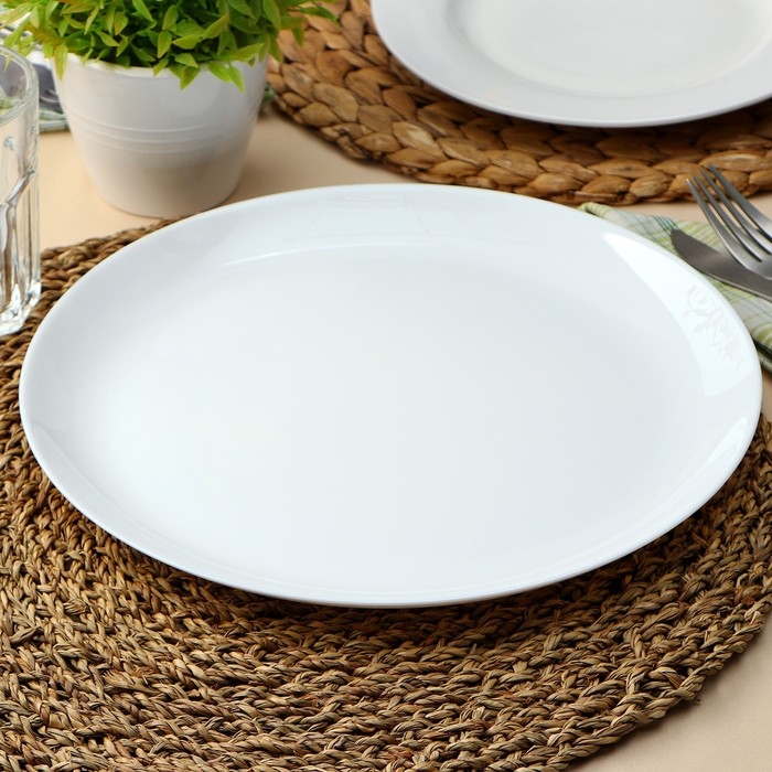 Тарелка обеденная Luminarc Diwali, d=27 см, стеклокерамика, цвет белый Тарелка обеденная Luminarc Diwali, d=27 см, стеклокерамика, цвет белый