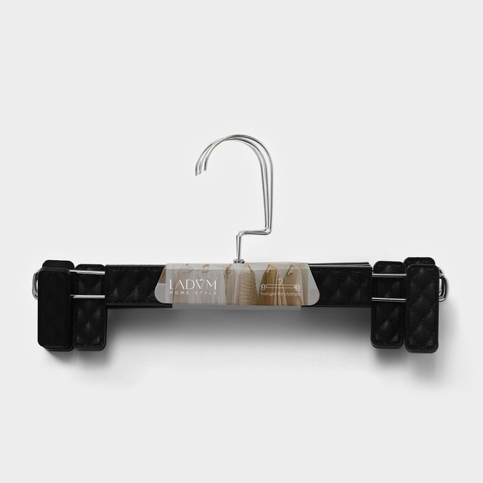 Вешалки для брюк и юбок LaDо́m Eliot, 29×15 см, 3 шт, с зажимами, цвет чёрный Вешалки для брюк и юбок LaDо́m Eliot, 29×15 см, 3 шт, с зажимами, цвет чёрный