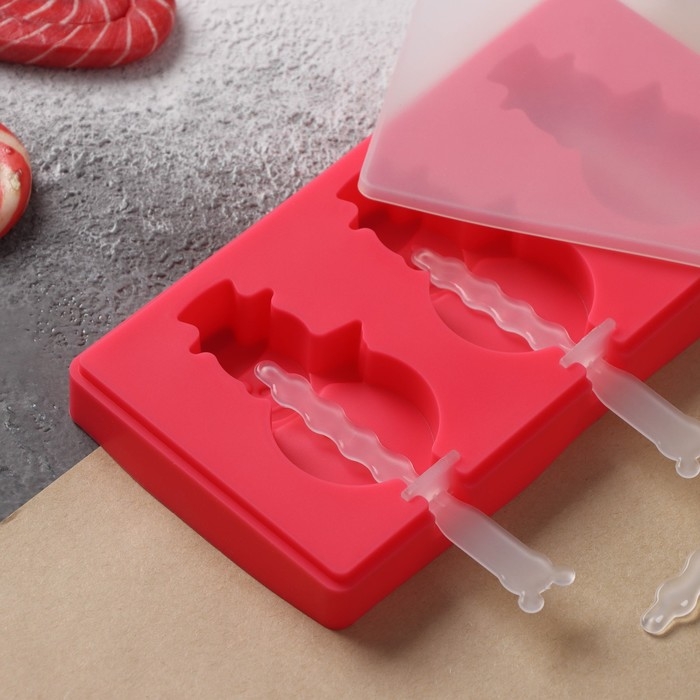 Форма для мороженого новогодняя Доляна «Снеговик», силикон, 18×9×2 см, 3 ячейки, с палочками, цвет красный Форма для мороженого новогодняя Доляна «Снеговик», силикон, 18×9×2 см, 3 ячейки, с палочками, цвет красный