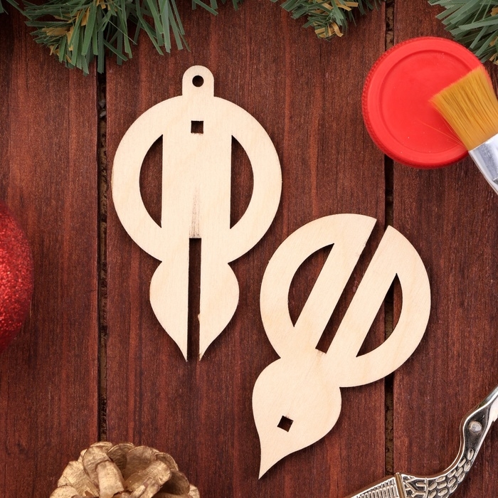 Деревянная игрушка на ёлку Деревянная игрушка на ёлку "Фигурная", вид 2, объёмная, 4,7х8,3х4,7 см