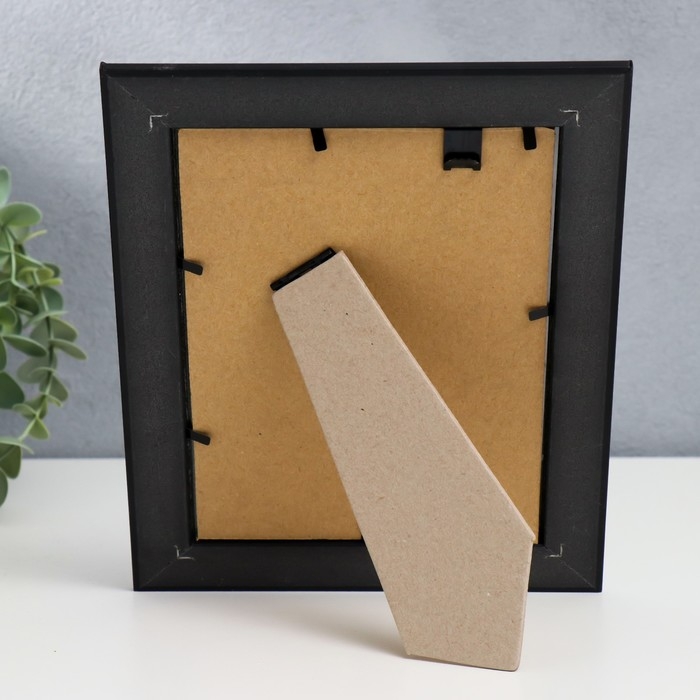 Фоторамка пластик 13х18 см темный орех (782) Фоторамка пластик 13х18 см темный орех (782)