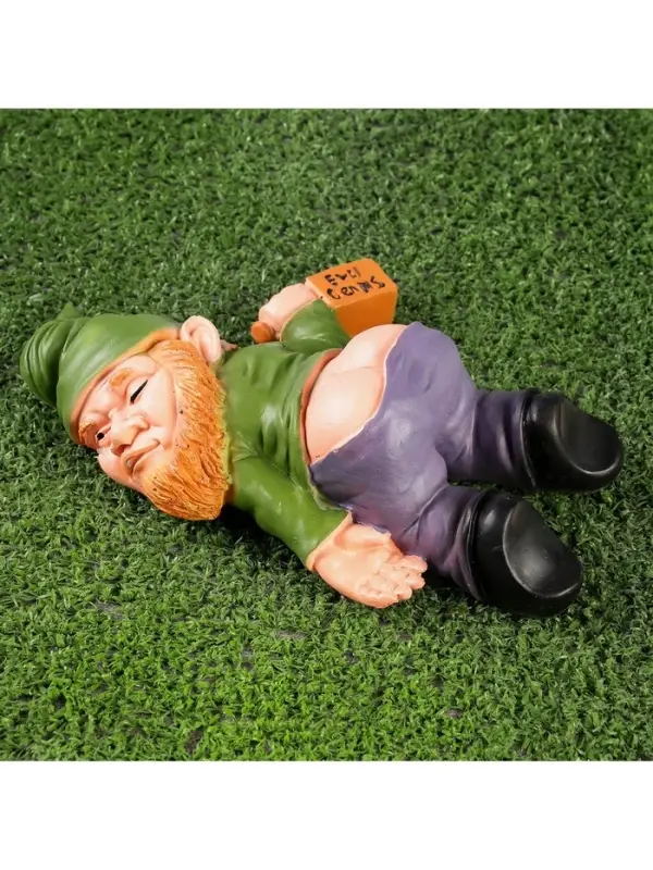 Садовая фигура из полистоуна &laquo;Гном спящий-пьяный&raquo;, 23&times;16&times;7 см
