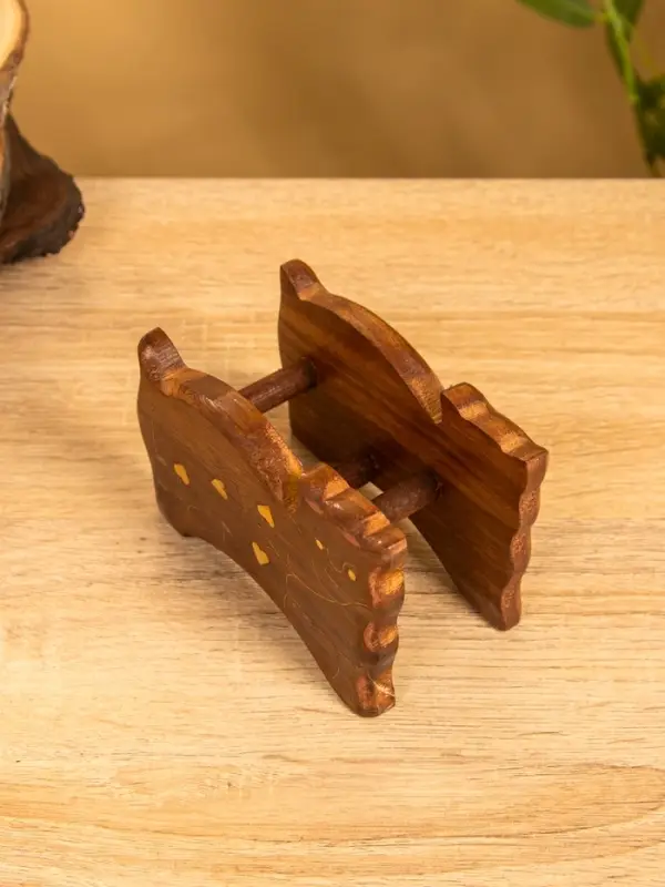 Подставка под горячее  Подставка под горячее "Кошка" (набор 6 шт), 11,5х13х6,5 см, дерево шишам