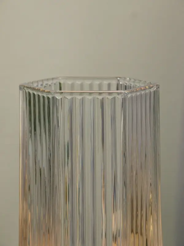 Ваза стекло настольная  Ваза стекло настольная "Эдисон" линии, 28х13,5 см, прозрачный