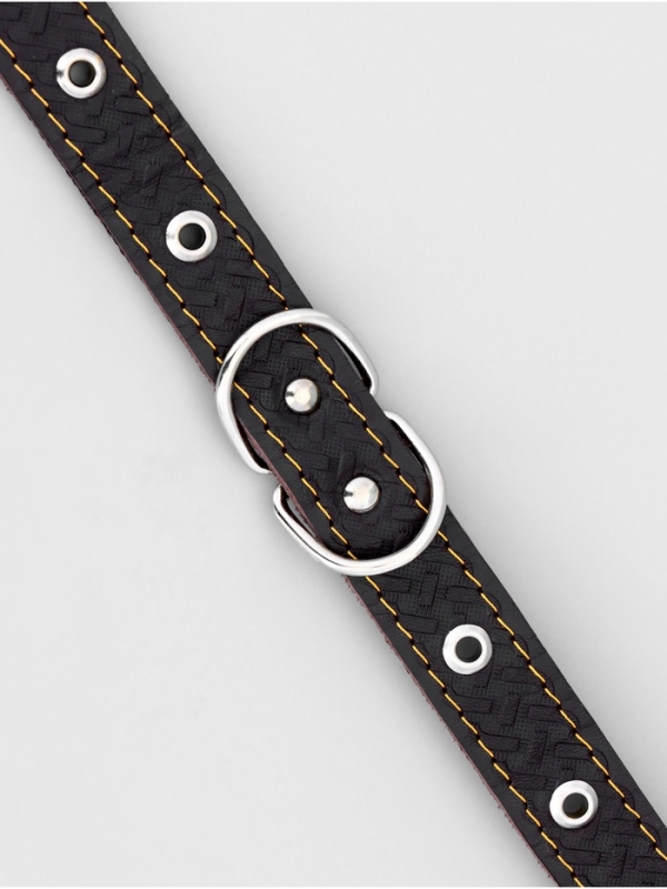 Ошейник кожаный усиленный капроном с полукольцом, 55 х 2,5 см, ОШ 27-53 см, коричневый Ошейник кожаный усиленный капроном с полукольцом, 55 х 2,5 см, ОШ 27-53 см, коричневый