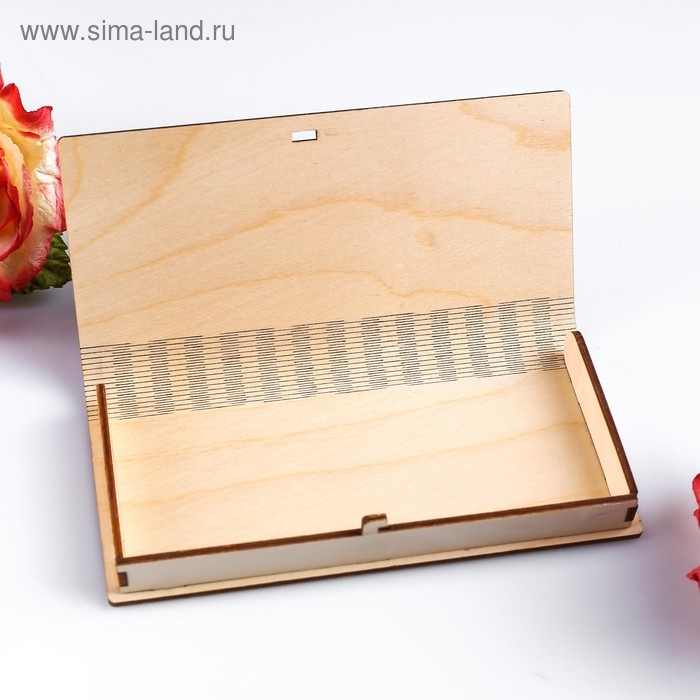 Конверт деревянный с печатью "На мелочи жизни!" девушка