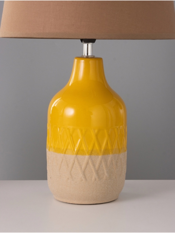Настольная лампа Настольная лампа "Анабелла" 1х15Вт Е14 желтый/бежевый 25х25х41см