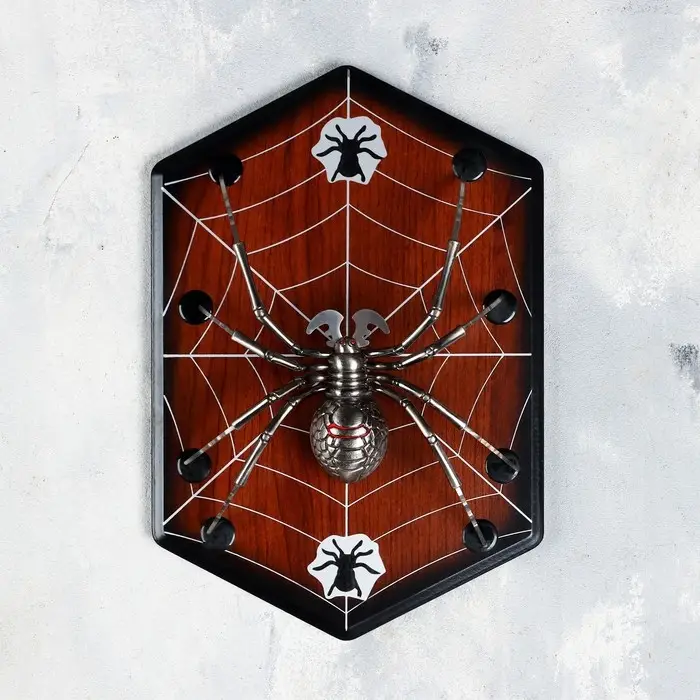 Панно на стену &laquo;Макет оружия: сувенирный паук на планшете&raquo;, декор настенный