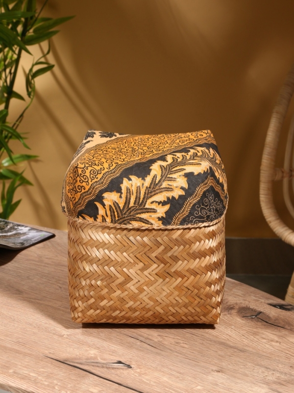 Корзинка плетеная  Корзинка плетеная "Масарта" 25х25х24 см