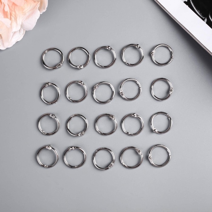 Кольца для творчества (фотоальбомов) Кольца для творчества (фотоальбомов) "Серебро" внутр. d= 1,5 см внешн. d=2 см н-р 20 шт