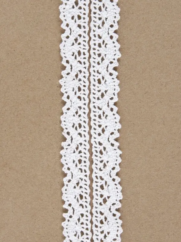 Кружево вязаное Арт Узор, 14 мм, 15&plusmn;1 м, белое