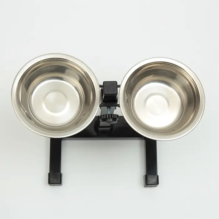 Подставка с мисками, 2&times;250 мл, высота 25 см, разборная, чёрная