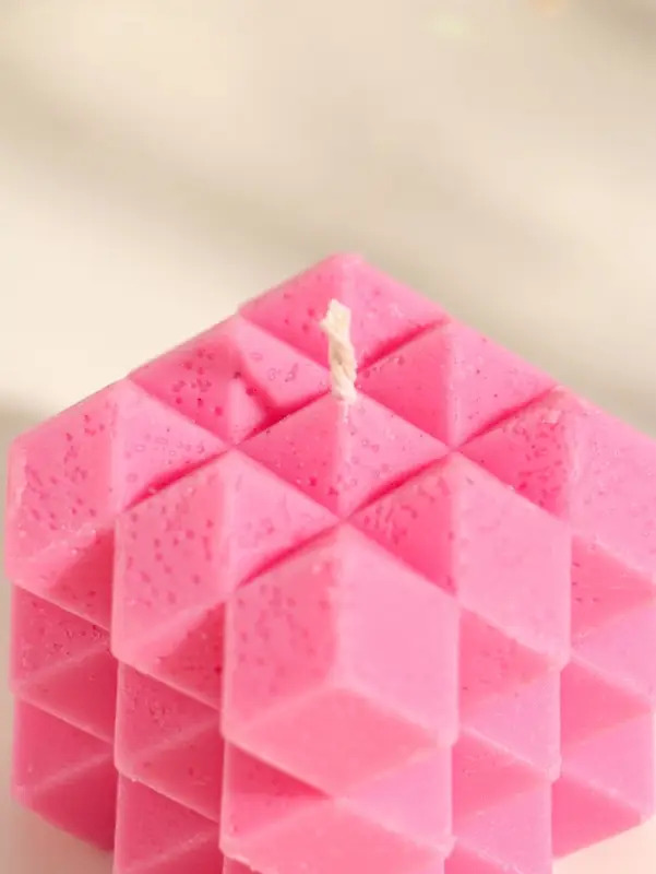 Свеча интерьерная &laquo;Геометрия&raquo;, розовая, 5.5&times;5 см