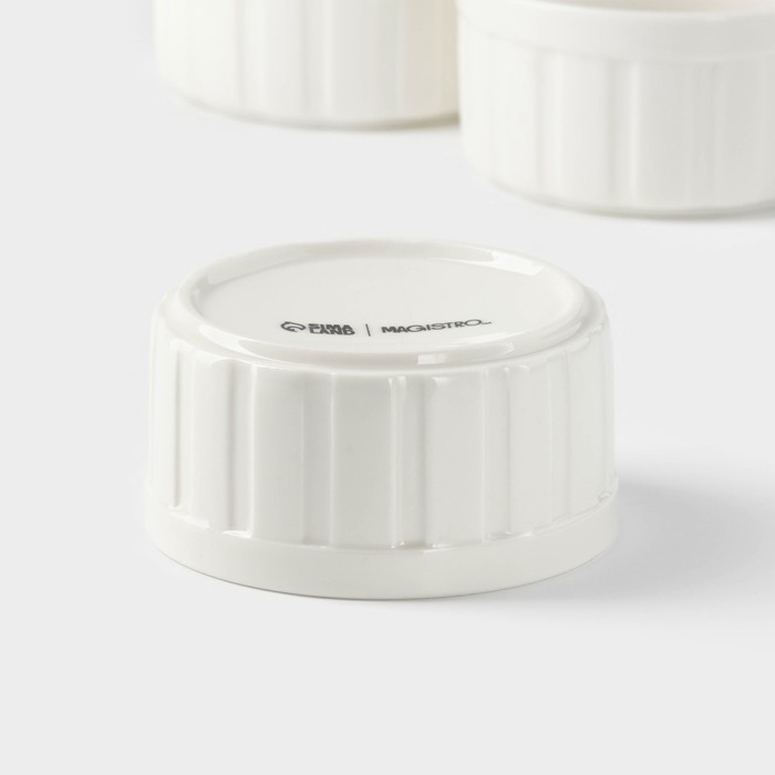 Набор рамекинов из жаропрочной керамики Magistro «Каспар», 6 предметов: 200 мл, цвет белый Набор рамекинов из жаропрочной керамики Magistro «Каспар», 6 предметов: 200 мл, цвет белый