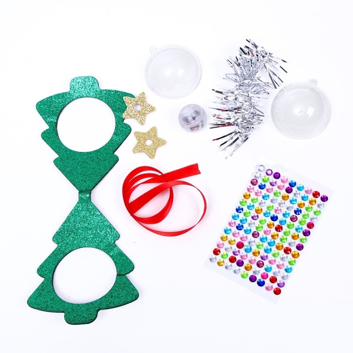 Набор для творчества «Новогодняя светящаяся игрушка» Набор для творчества «Новогодняя светящаяся игрушка»