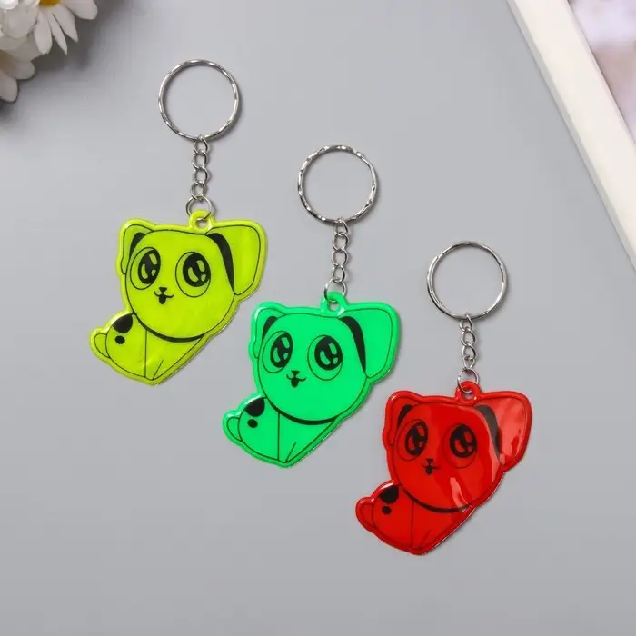 Брелок пластик светоотражающий Брелок пластик светоотражающий "Котёнок" МИКС 5,5х4,5 см