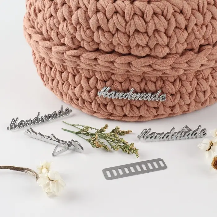 Декоративные элементы на прокол &laquo;Hand made&raquo;, 5.4&times;1 см, 10 шт., цвет серебряный