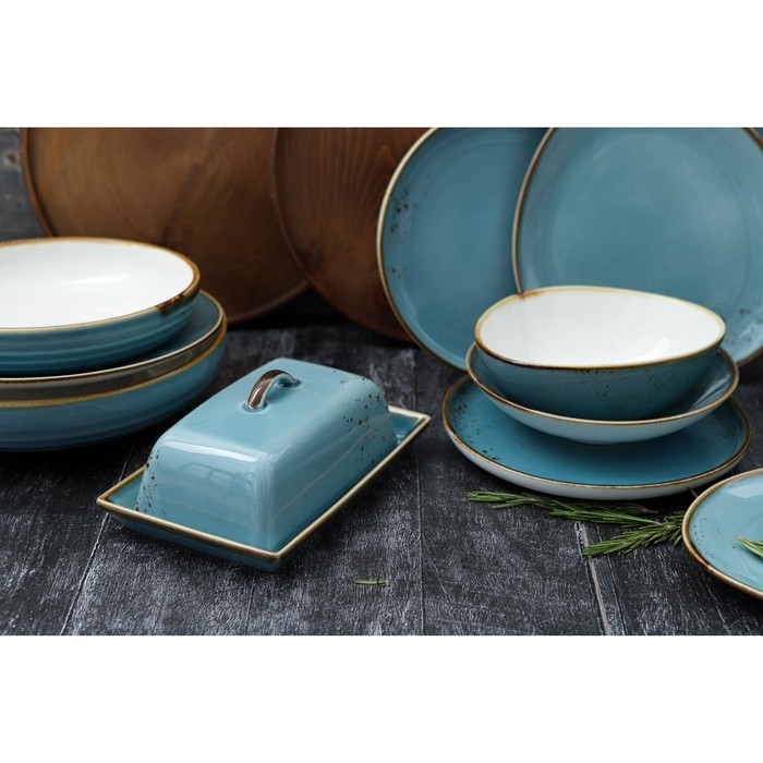 Маслёнка фарфоровая Magistro «Церера», 18×12 см, цвет голубой Маслёнка фарфоровая Magistro «Церера», 18×12 см, цвет голубой