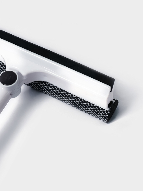 Окномойка с поролоновой насадкой Raccoon, телескопическая ручка, поворот на 180°, 26×3,5×98(128) Окномойка с поролоновой насадкой Raccoon, телескопическая ручка, поворот на 180°, 26×3,5×98(128)