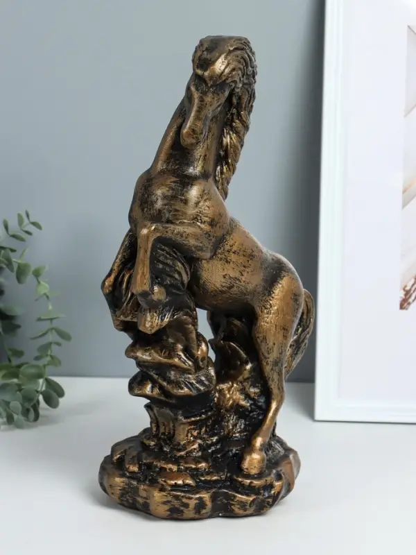 Фигура "Конь на дыбах" 21,5х15х36 см, чёрное золото