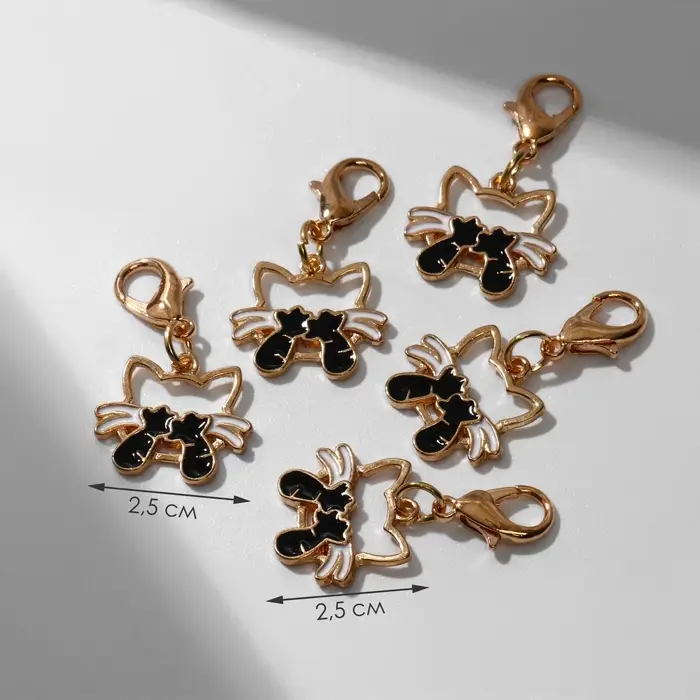 Шарм «Котёнок», чёрный в золоте Шарм «Котёнок», чёрный в золоте