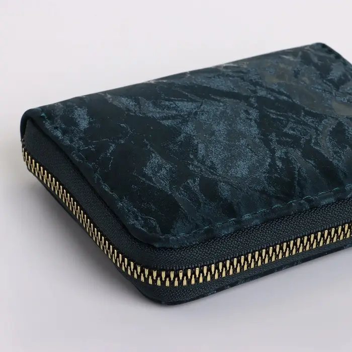 Кошелёк женский на молнии 11&times;2.5&times;9 см, однотонный, зелёный