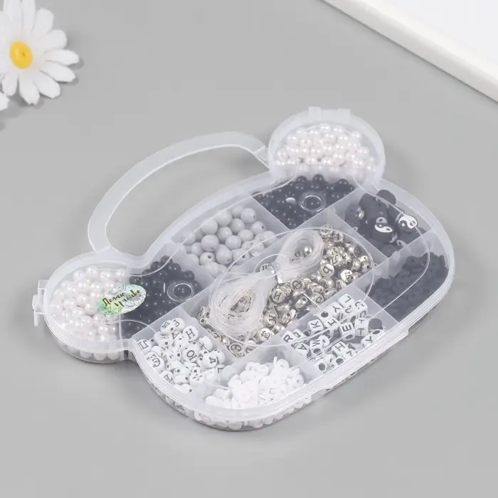 Бусины в шкатулке "Классика. Буквы" бисер 8/0 12,5х19х2 см