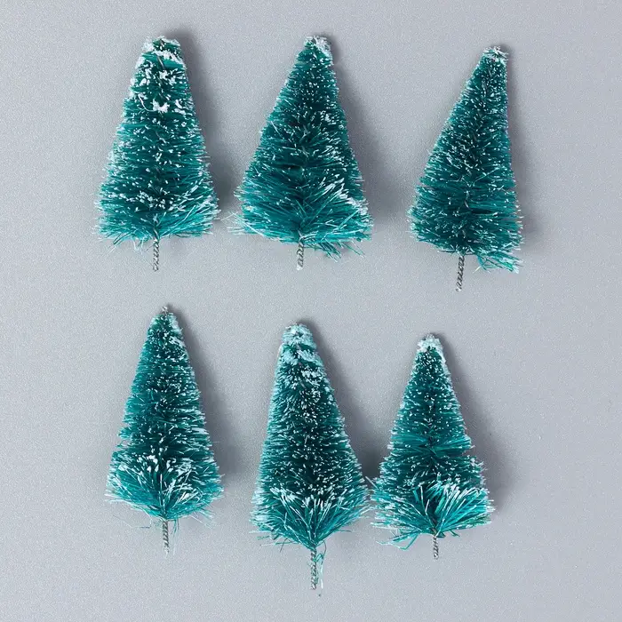 Декор для творчества «Ёлка», в наборе 6 шт., размер 1 шт. — 3,5 × 2 × 2 см Декор для творчества «Ёлка», в наборе 6 шт., размер 1 шт. — 3,5 × 2 × 2 см