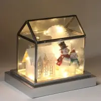 Фигура с подсветкой &laquo;Снеговички у заснеженного домика&raquo;, 19.5&times;14.5&times;17 см, стекло