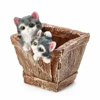 Декоративное кашпо для цветов &laquo;Ящик с котятами&raquo;, 1.3 л, 16&times;18&times;20 см, полистоун