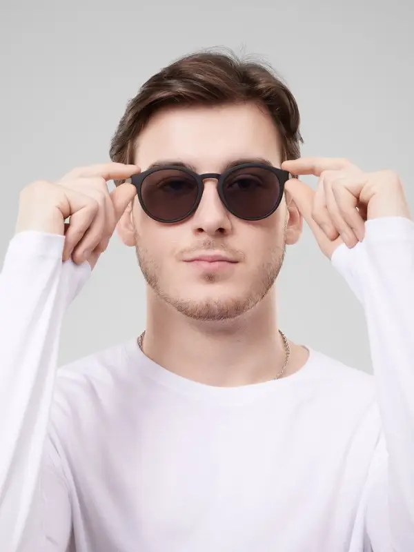 Очки солнцезащитные &laquo;Панто&raquo;, uv 400, линза 5&times;4.5 см, фиолетовые