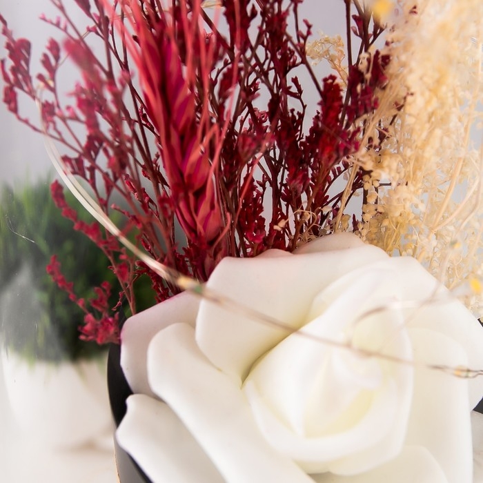 Ночник колба Ночник колба "Белая роза в букете" LED 3ААА 10х10х21 см RISALUX