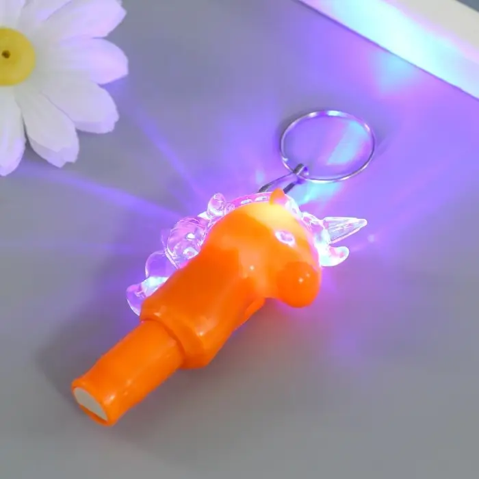 Фонарик брелок для ключей на кольце «Морской конёк», свисток, мигает 7×1.5×4 см, МИКС Фонарик брелок для ключей на кольце «Морской конёк», свисток, мигает 7×1.5×4 см, МИКС