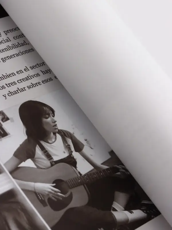 Пленка флористическая "Газета моды" 65мкм, серая, 50х57 &plusmn;1см