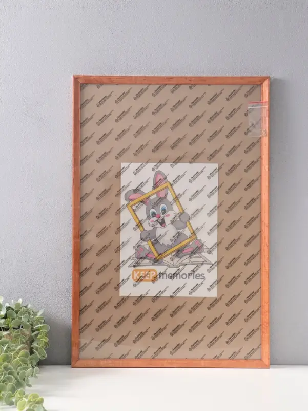 Фоторамка дерево 40х60 см, орех №2 (пластиковый экран)