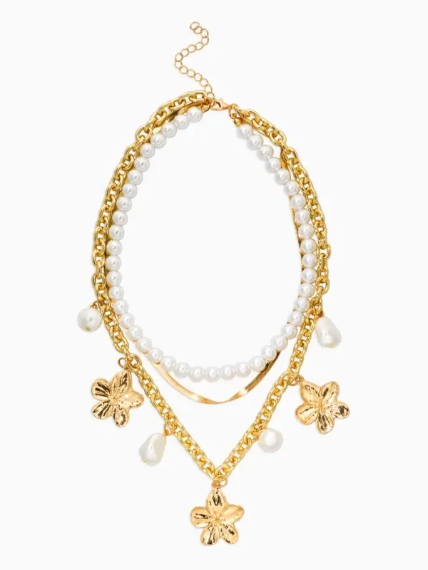 Колье многослойное с подвесками &laquo;Жемчуг с цветами&raquo;, 3 уровня, 34, 36, 40 см, медь, белое в золоте