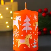 Свеча новогодняя пеньковая "Лошадки" 6х6х8 см