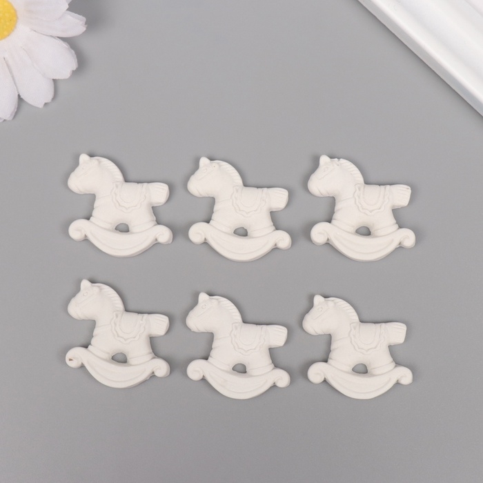 Декор для творчества полистоун Декор для творчества полистоун "Лошадка-качалка" белый набор 6 шт 3х3 см