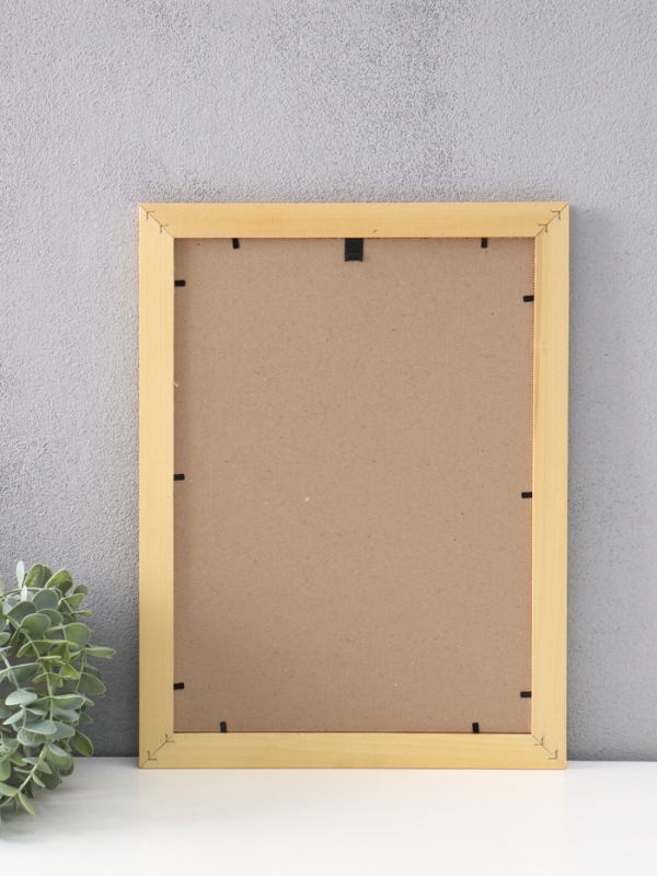 Фоторамка дерево 25х35 см, сосна ( пластиковый экран )