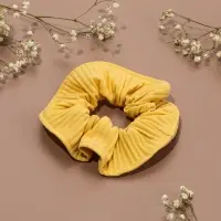 Резинка для волос QF &laquo;Орбита&raquo;, текстура полоска, 10 см, жёлтая