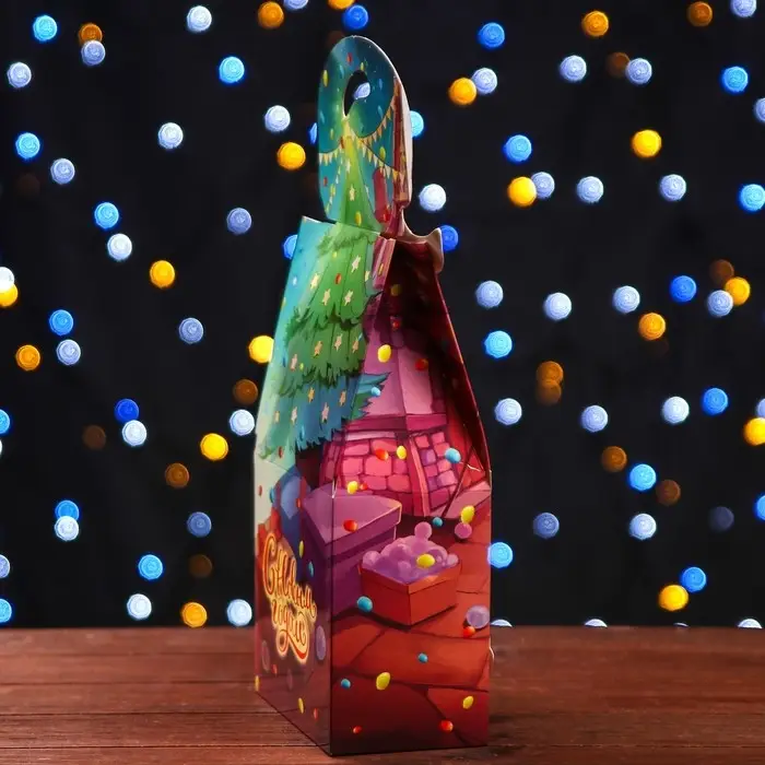 Подарочная новогодняя коробка «Крошка Дракошка», 16.5×8.6×27 см Подарочная новогодняя коробка «Крошка Дракошка», 16.5×8.6×27 см
