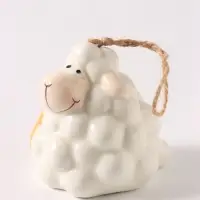 Колокольчик на ёлку &laquo;Барашек с ромашкой&raquo;, 6.8 см, керамика